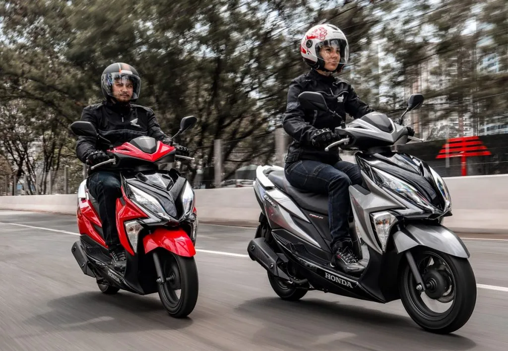 O lubrificante perfeito para sua scooter