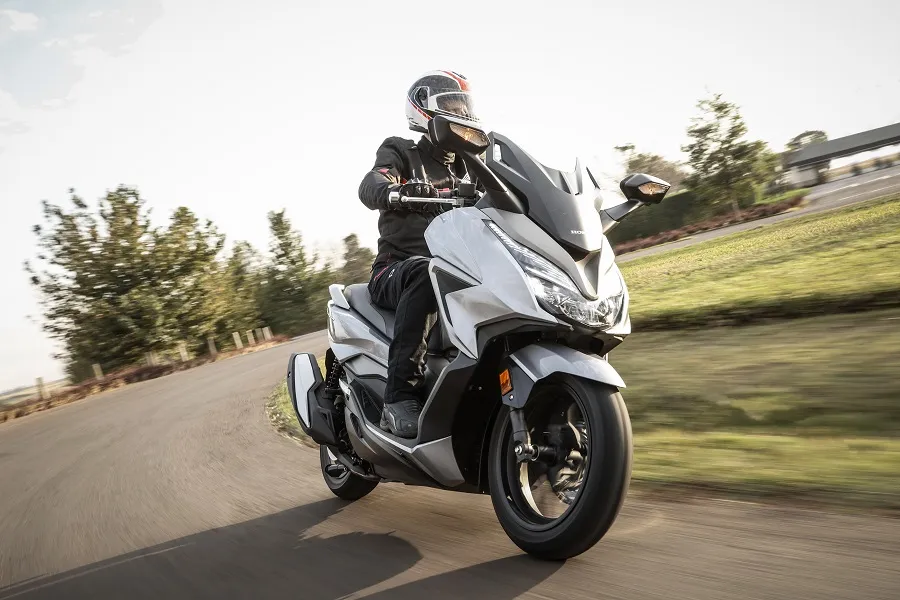 PRO HONDA 10W30 SCOOTER