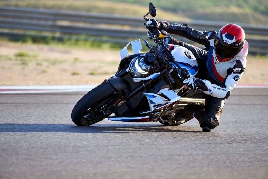 BMW M 1000 R chega com 212 cv e aerodinâmica apurada