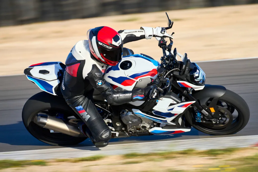 BMW M 1000 R chega com 212 cv e aerodinâmica apurada