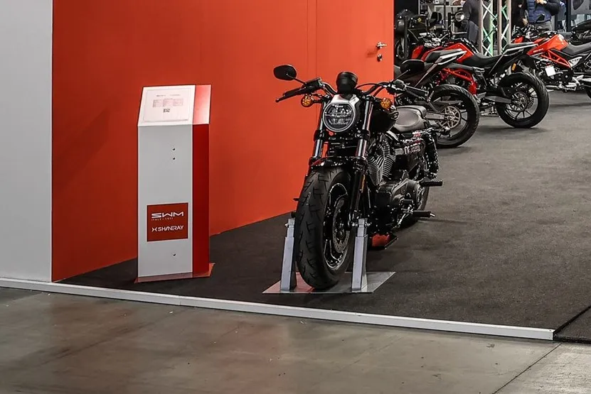Custom com motor Shineray, SWM V1200 é revelada no EICMA