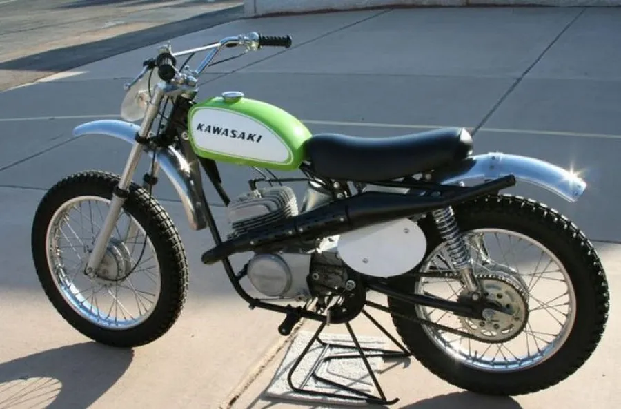 Kawasaki F21M