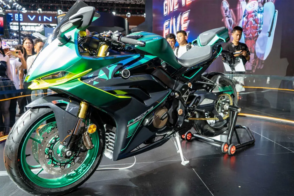 Voge RR 666 S, uma nova esportiva chinesa para competir com a Honda CBR650R