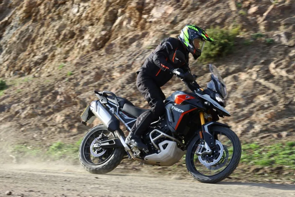 Triumph Tiger 900