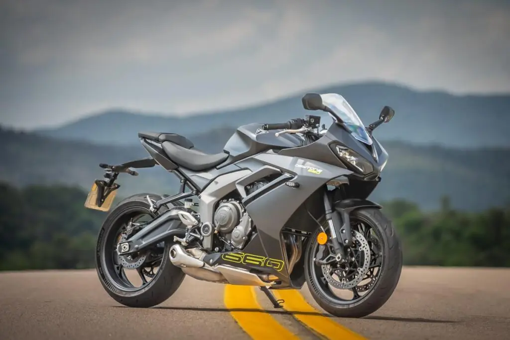 Daytona 660