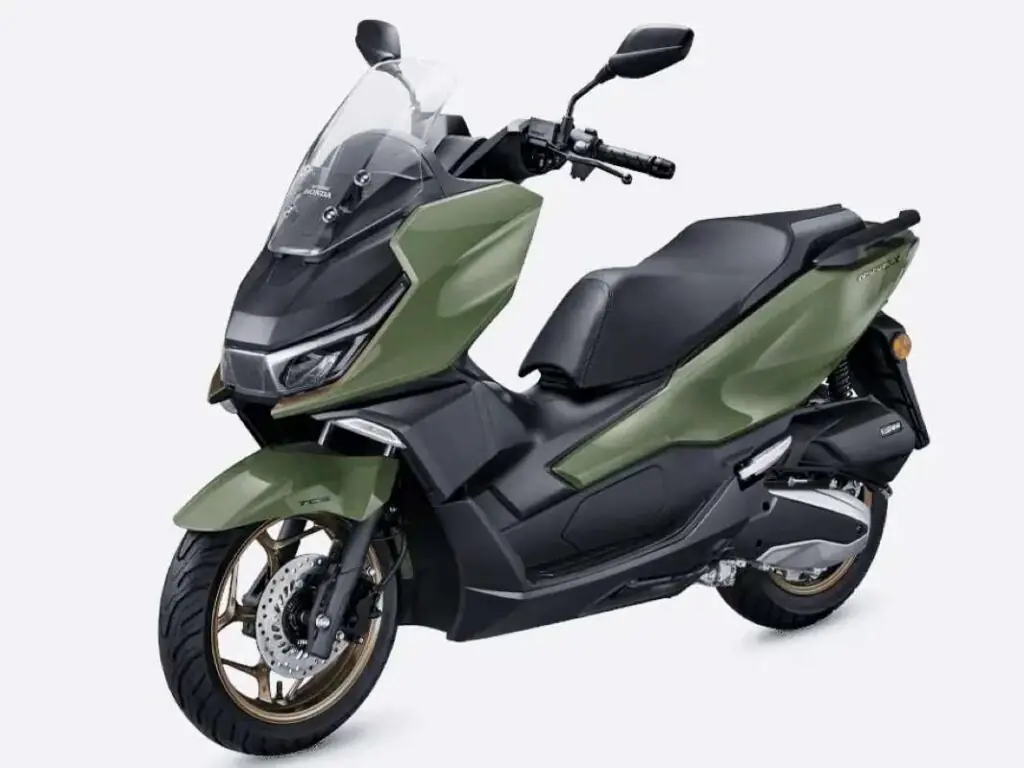 imagem lateral do novo Honda NS150GX