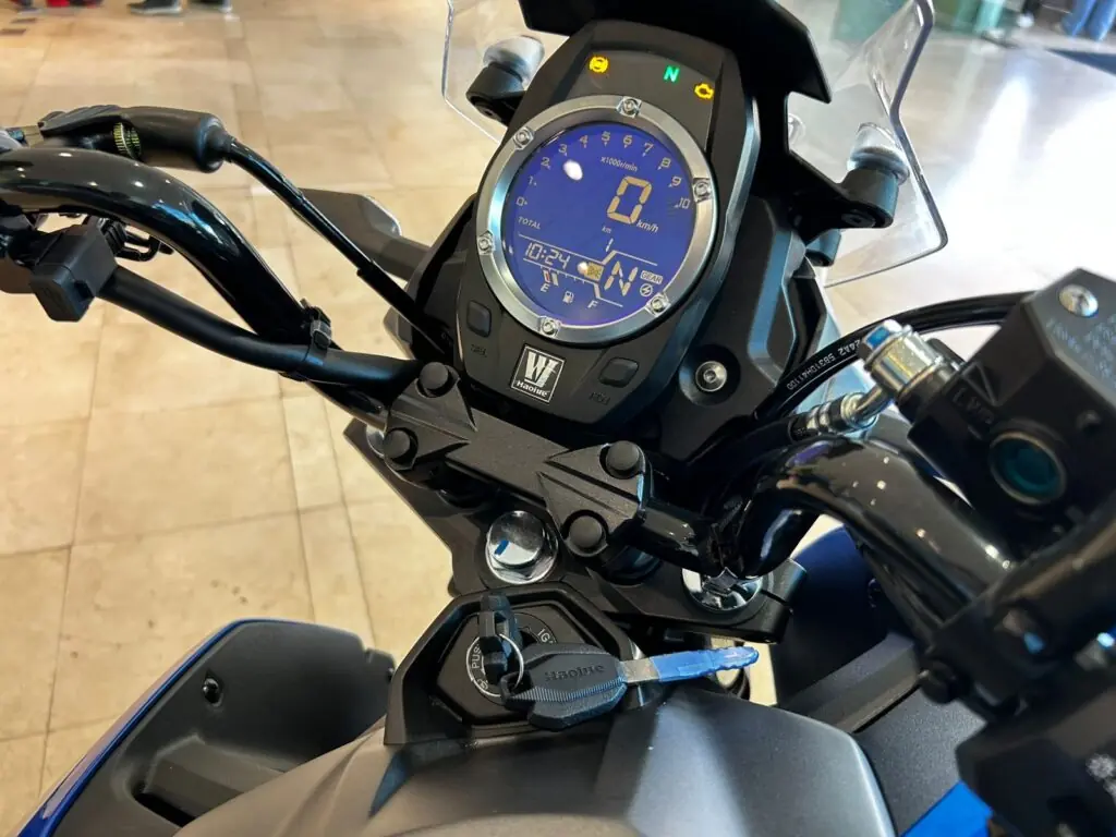 Haojue DL 160: mini V-Strom chega ao Brasil