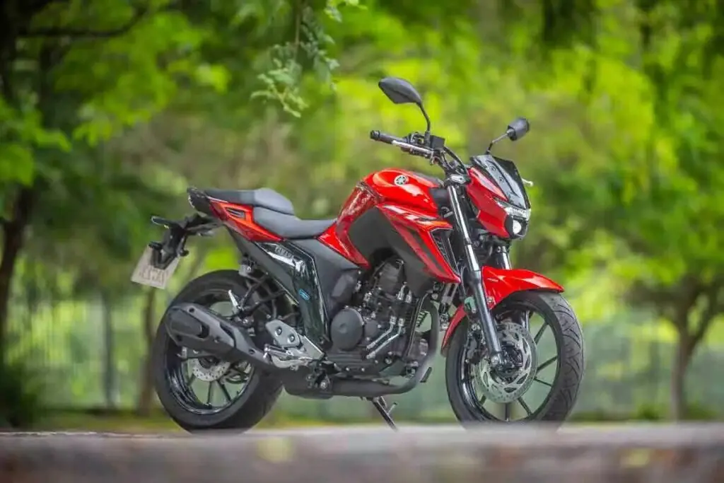imagem yamaha fz25 connected 2025