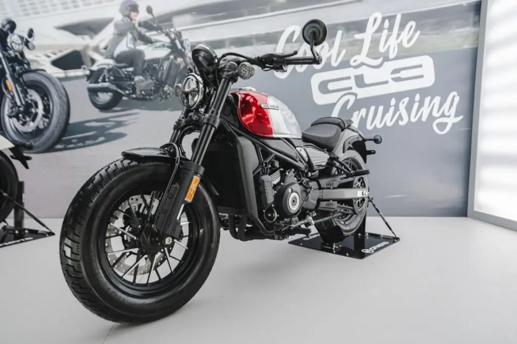 CFMoto 450CL-C no Capital Moto Week