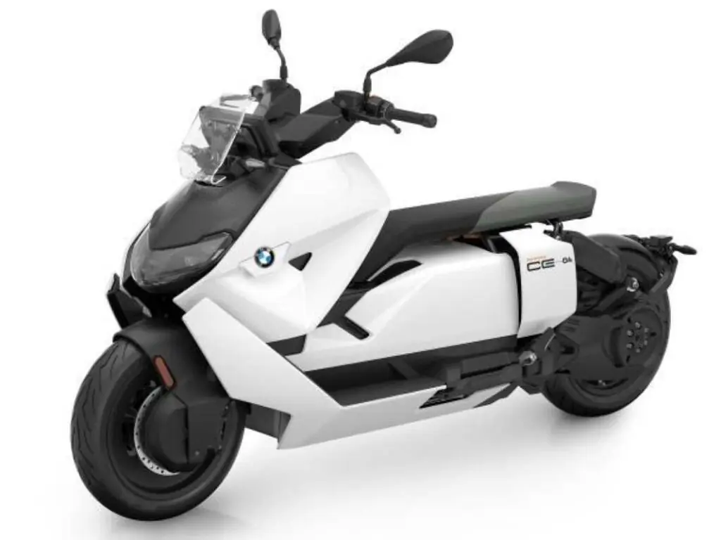 imagem BMW CE 04 2026 branco