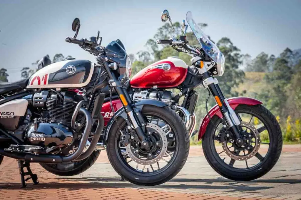 Royal Enfield Super Meteor 650 e Shotgun 650