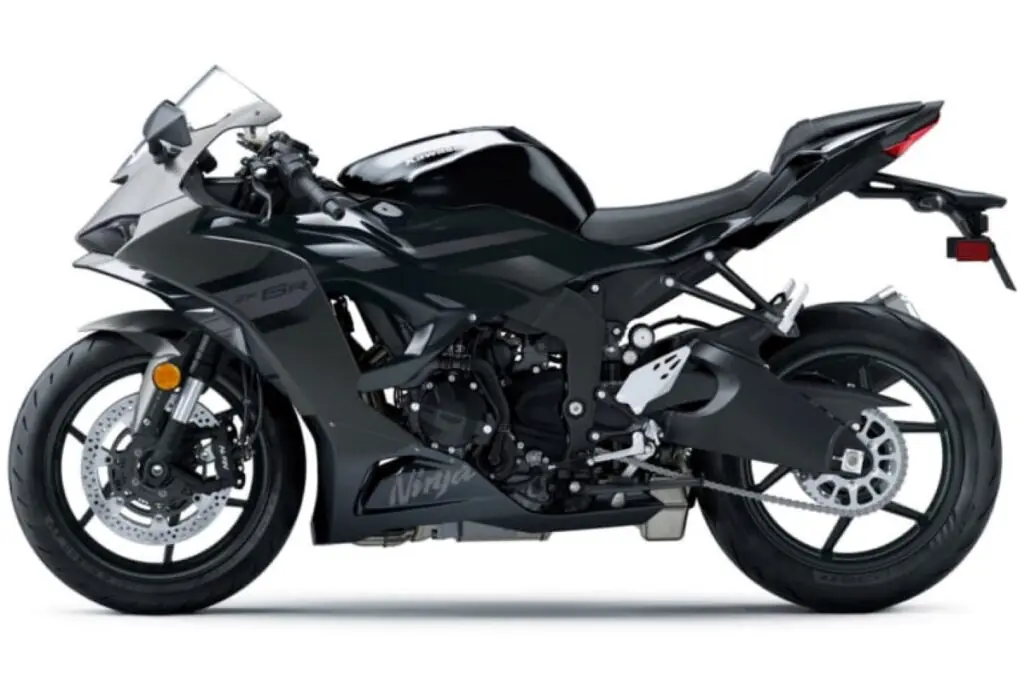 imagem lateral esquerda da nova ninja 636