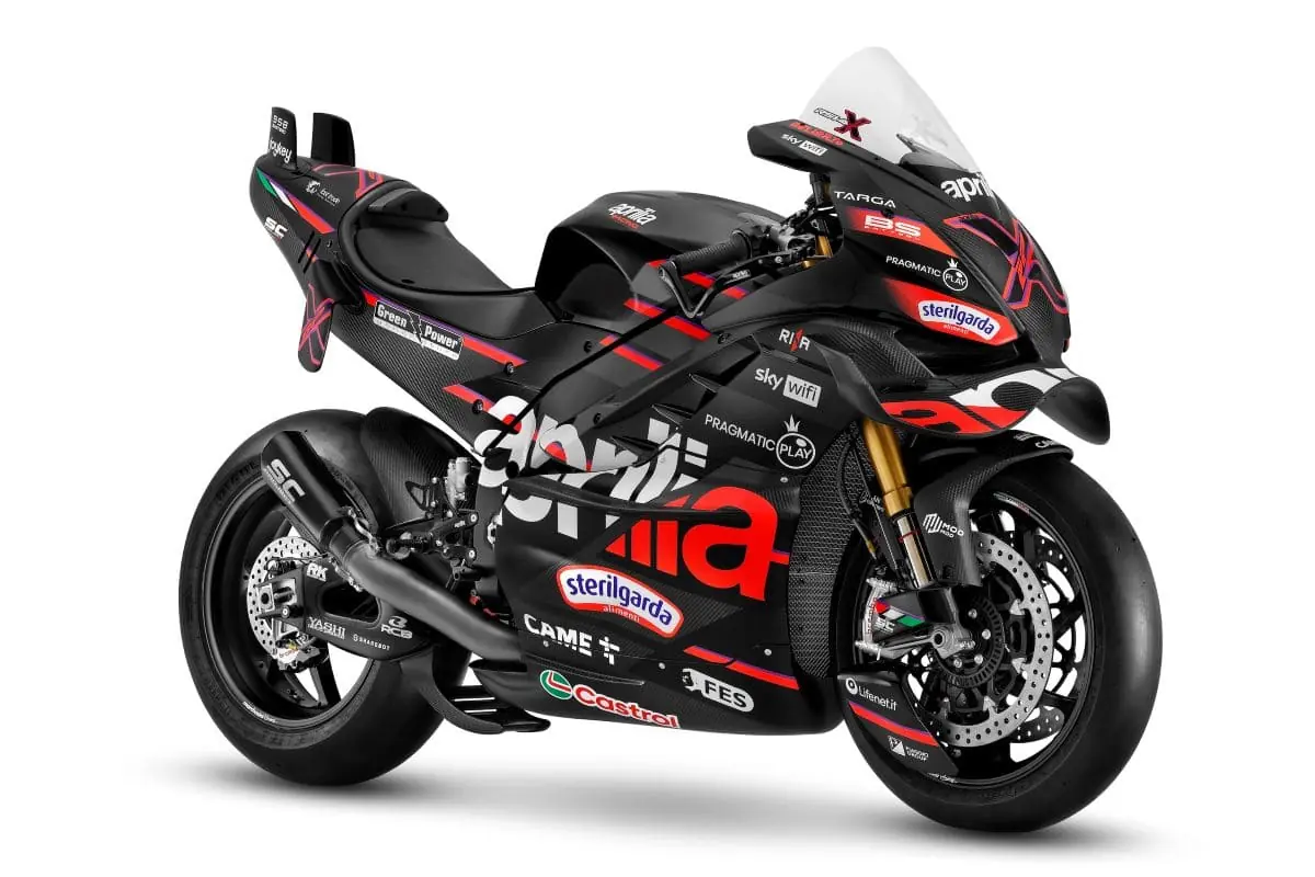 Aprilia-RSV4-X-GP (5)