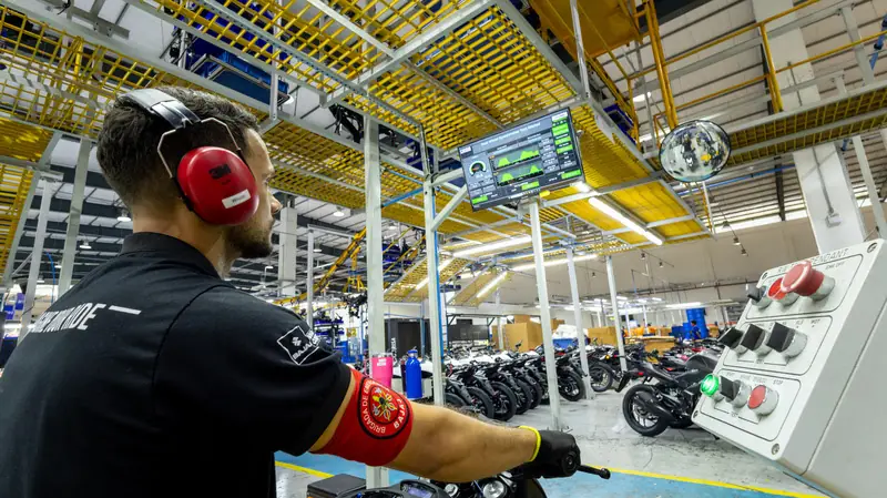 Bajaj-fabrica-Manaus-2025 (2)