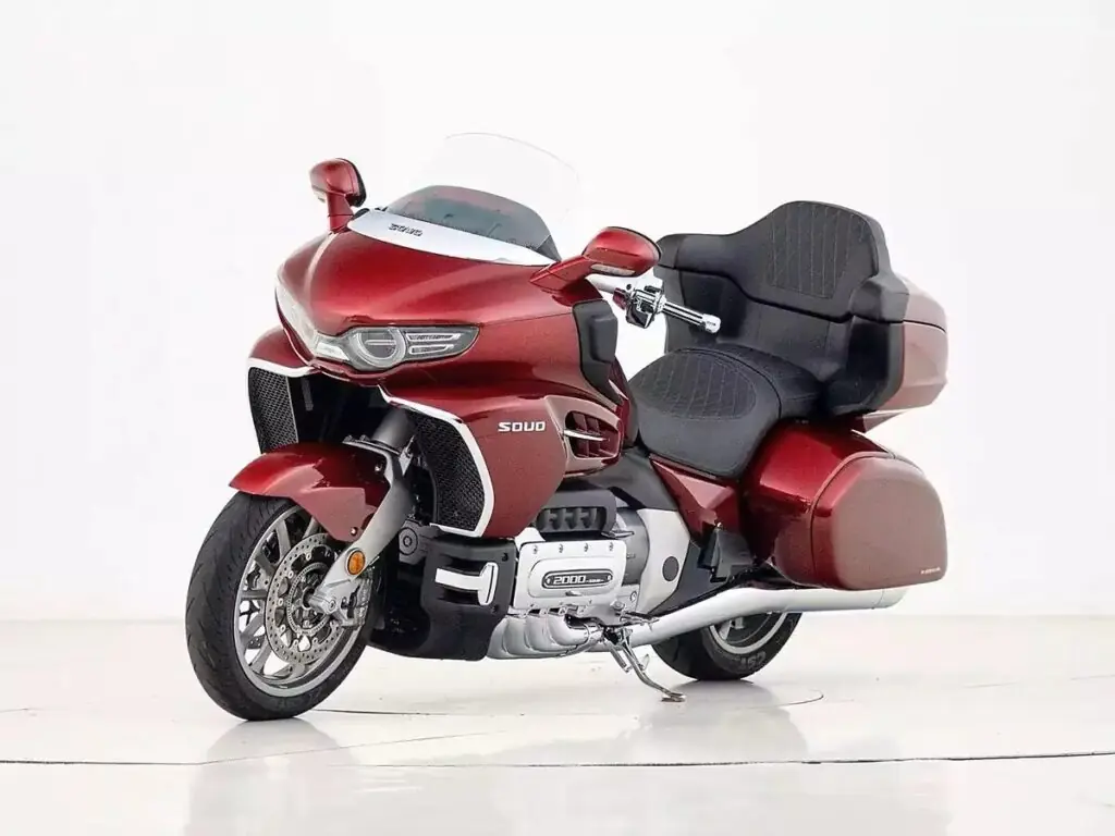 Souo LH2000 com motor de 8 cilindros