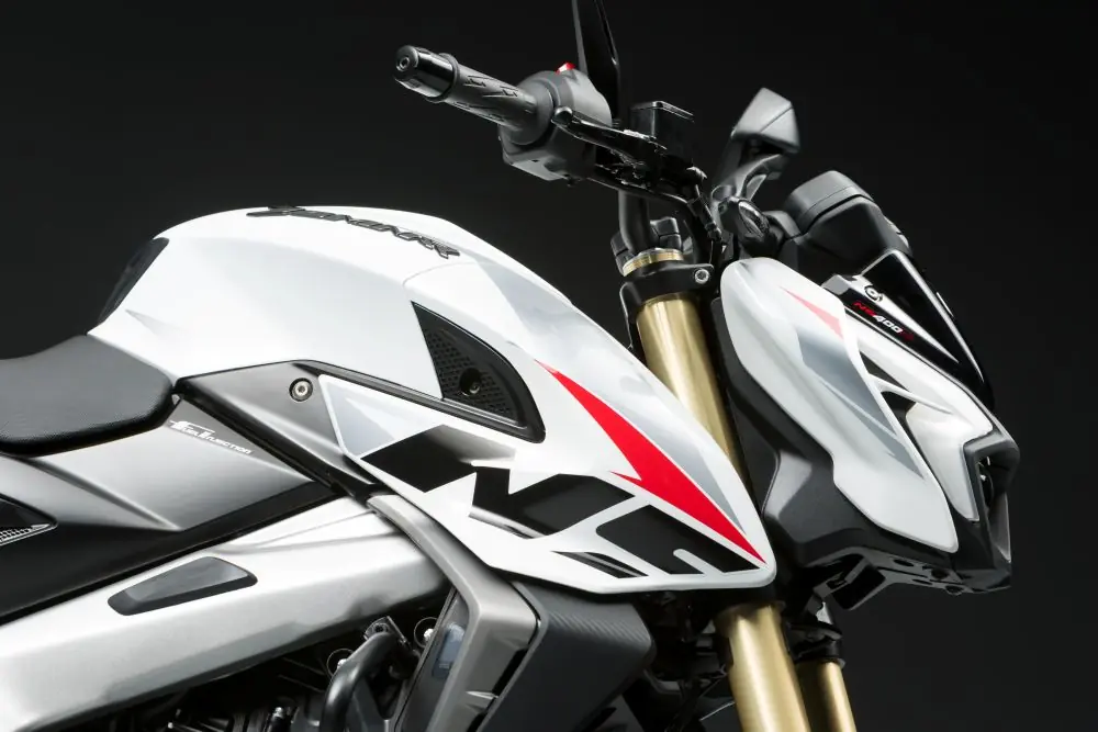 Bajaj-Dominar-NS400Z (5)