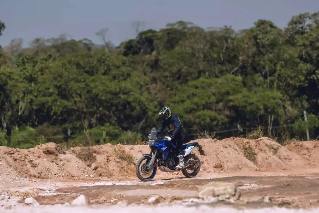 imagem yamaha t7 em ação