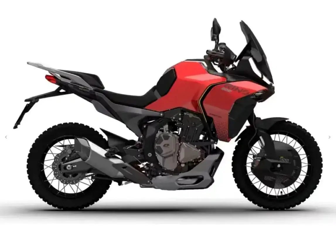 imagem-lateral-qjmotor-rino-900-adv-motociclismoonline