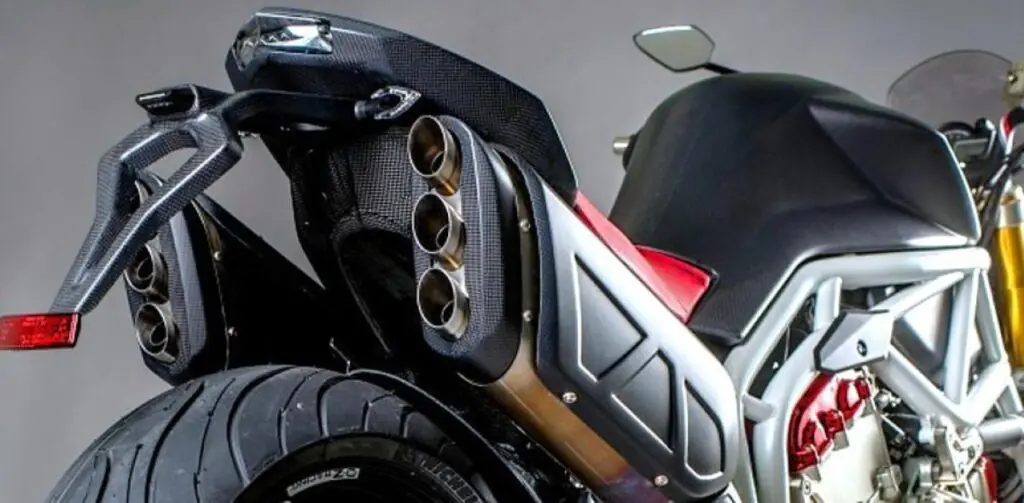 imagem traseira FGR 2500 V6 Midalu
