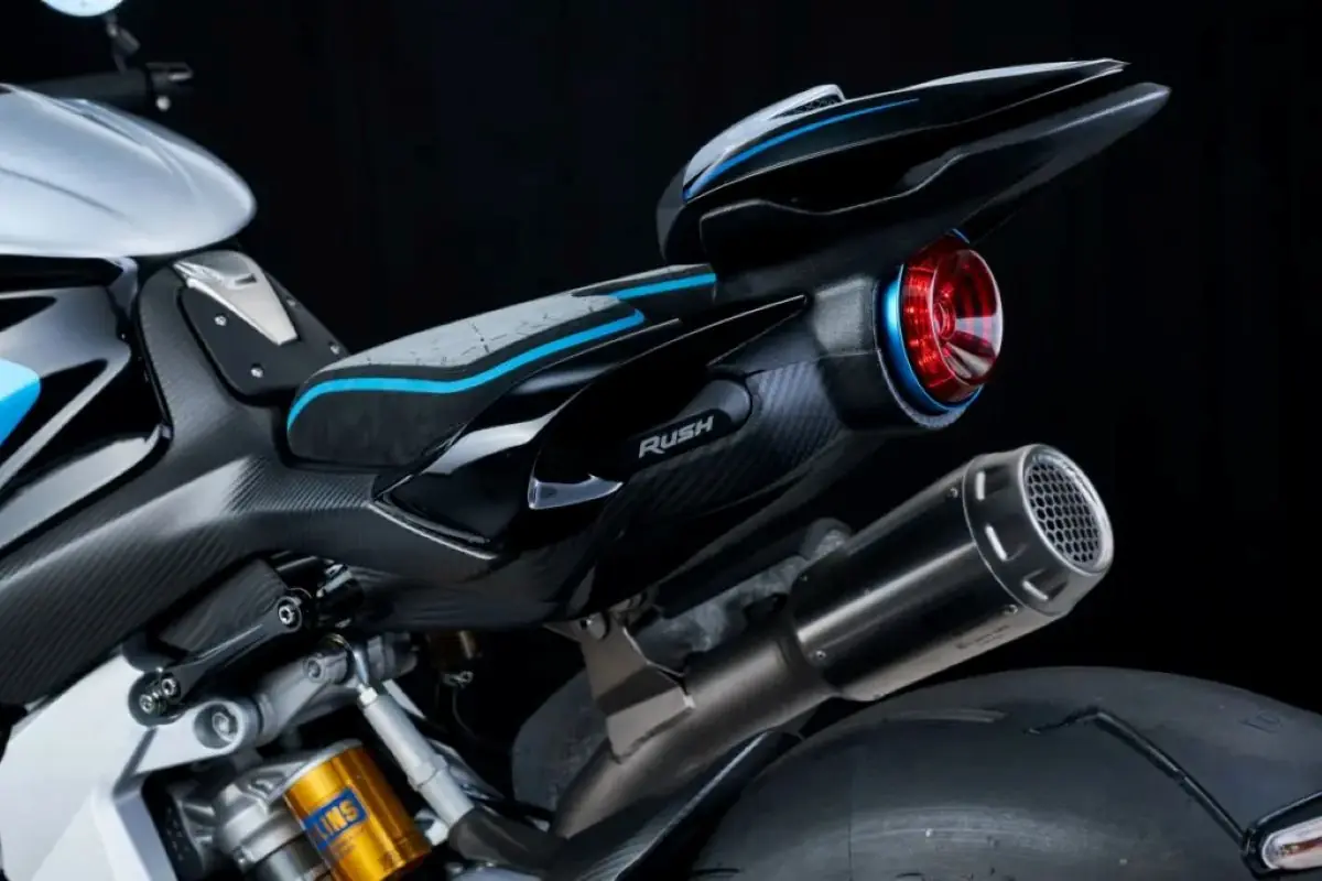 imagem rabeta MV Agusta Rush Titanio