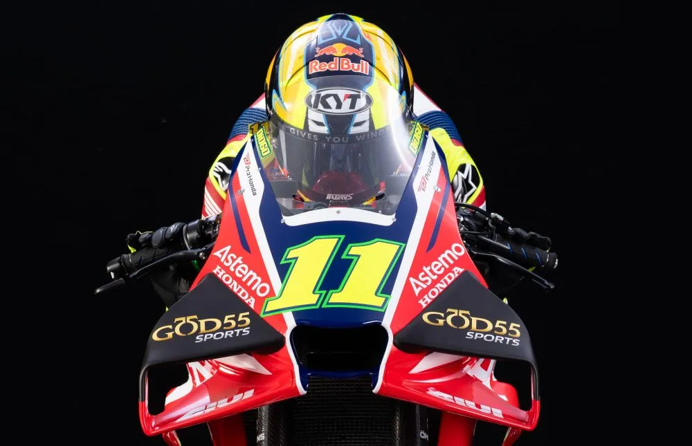 Moreira, Diogo   – Teamshooting LCR – Lekl, Ronny – 31. Januar 2026 22-19-17 -Studio-Fotosession-614