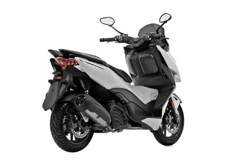 imagem traseira Zontes 125M