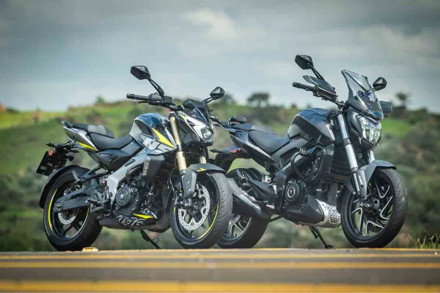 Bajaj Dominar 400 e Dominar NS400Z: o embate das irmãs de sangue, mas de almas opostas