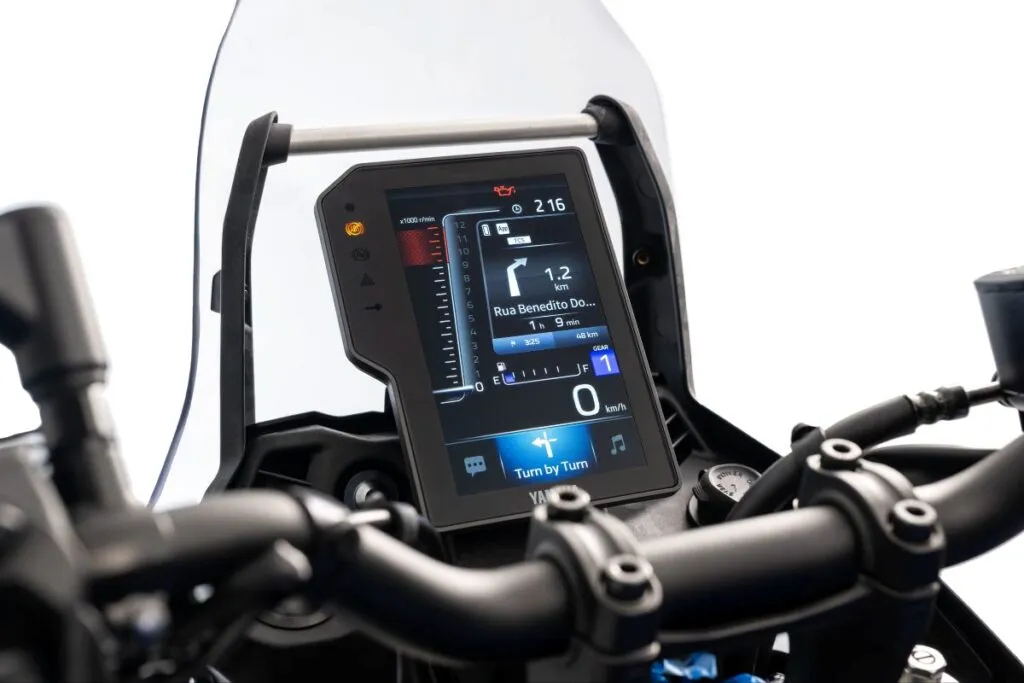 imagem do painel tft da Yamaha Ténéré 700