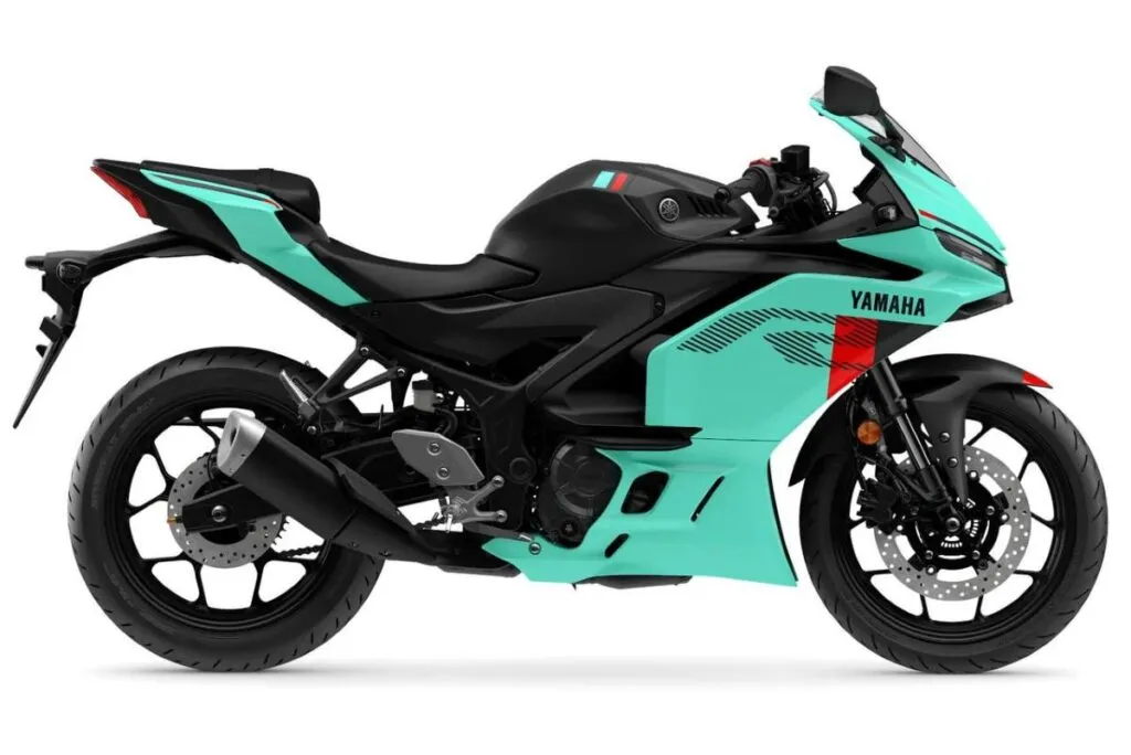 imagem Yamaha R3 2026 verde menta
