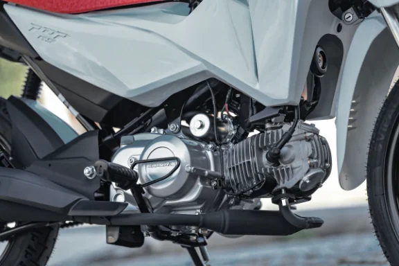 imagem do motor da Honda Pop 110i ES 2027