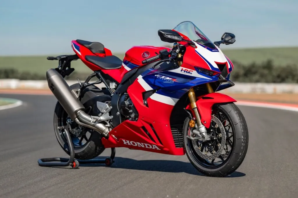 imagem Honda CBR1000RR-R Fireblade SP 2026