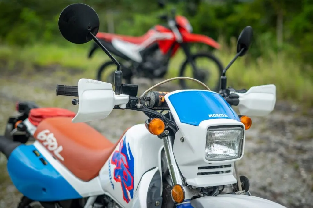 imagem frontal honda xr 650