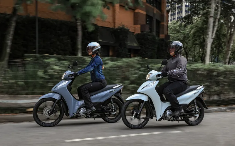 Honda-Biz-125-2027 (7)
