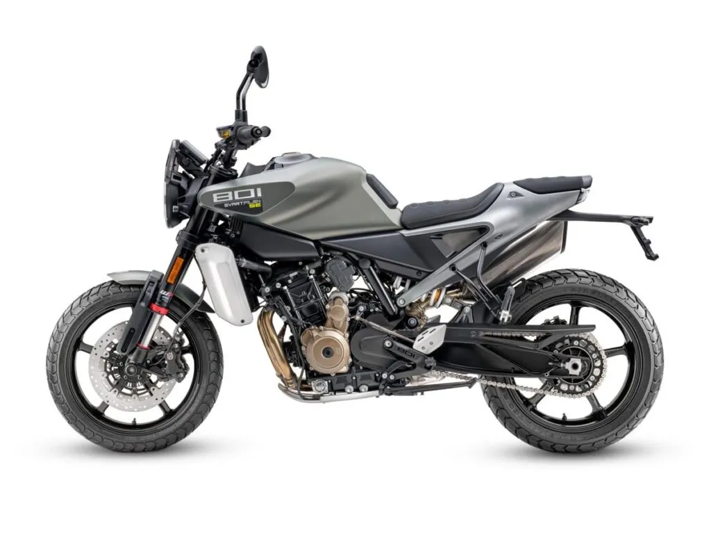 imagem lateral esquerda da nova vitpilen 801 Olive Green Metallic